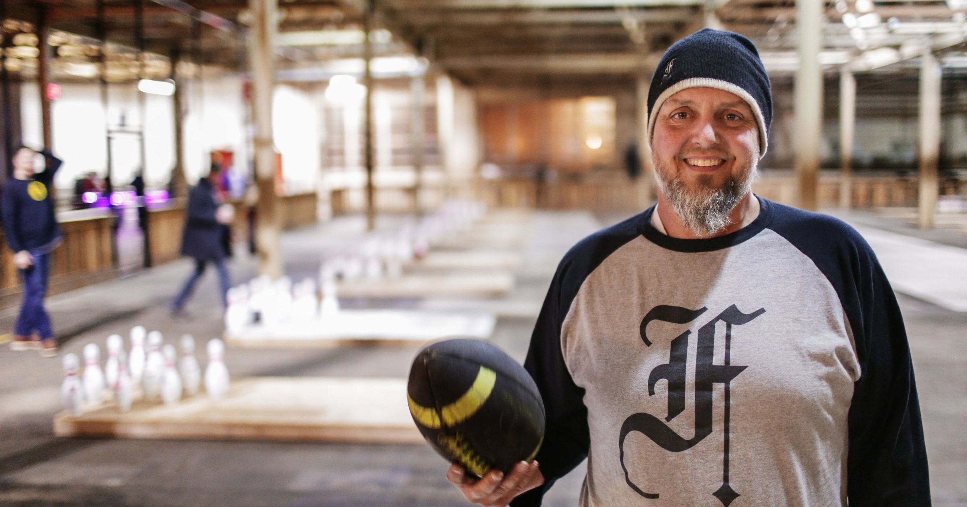 Image of Chris Hutt, owner of the Fowling Warehouse