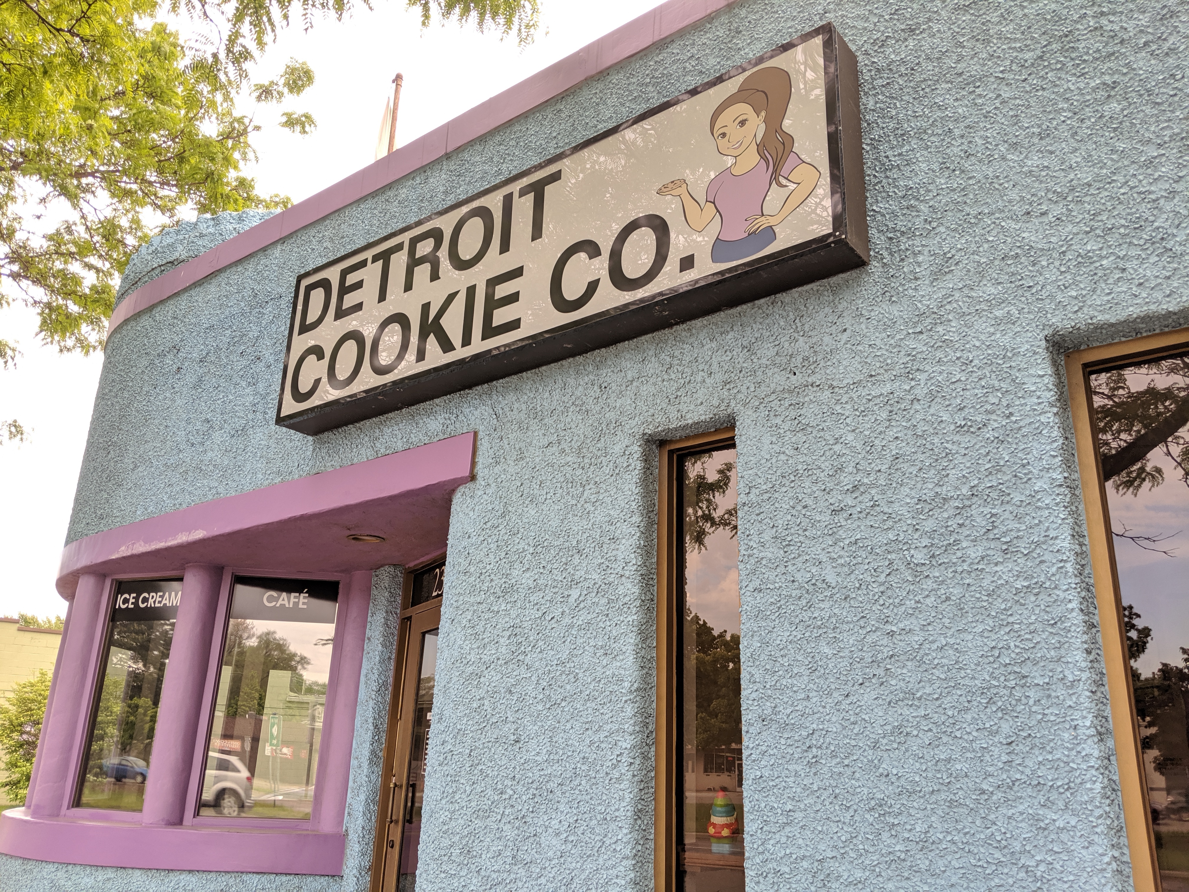Image of exterior of Detroit Cookie Co.