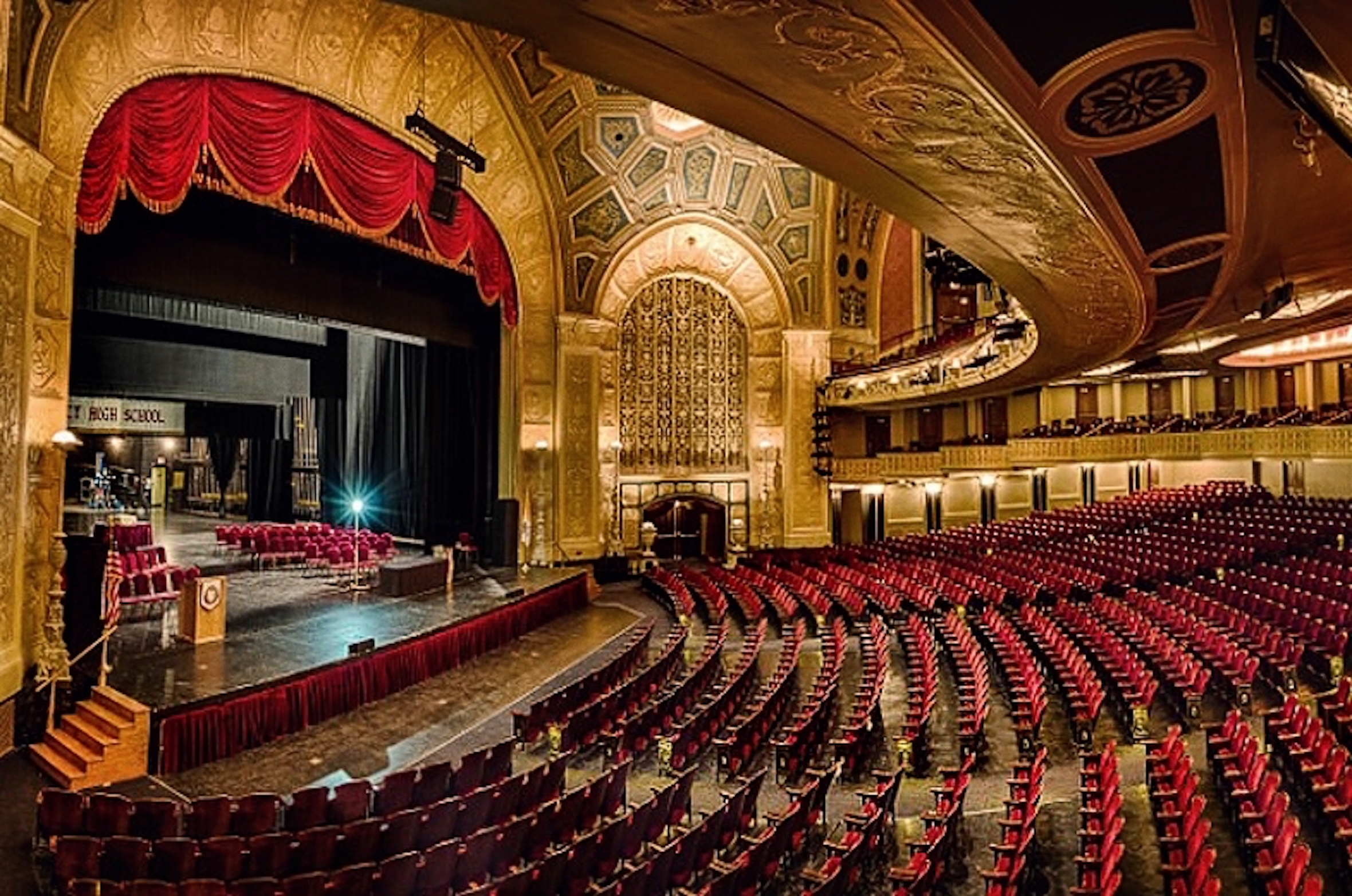 Phantom And The Detroit Opera House Mirror News