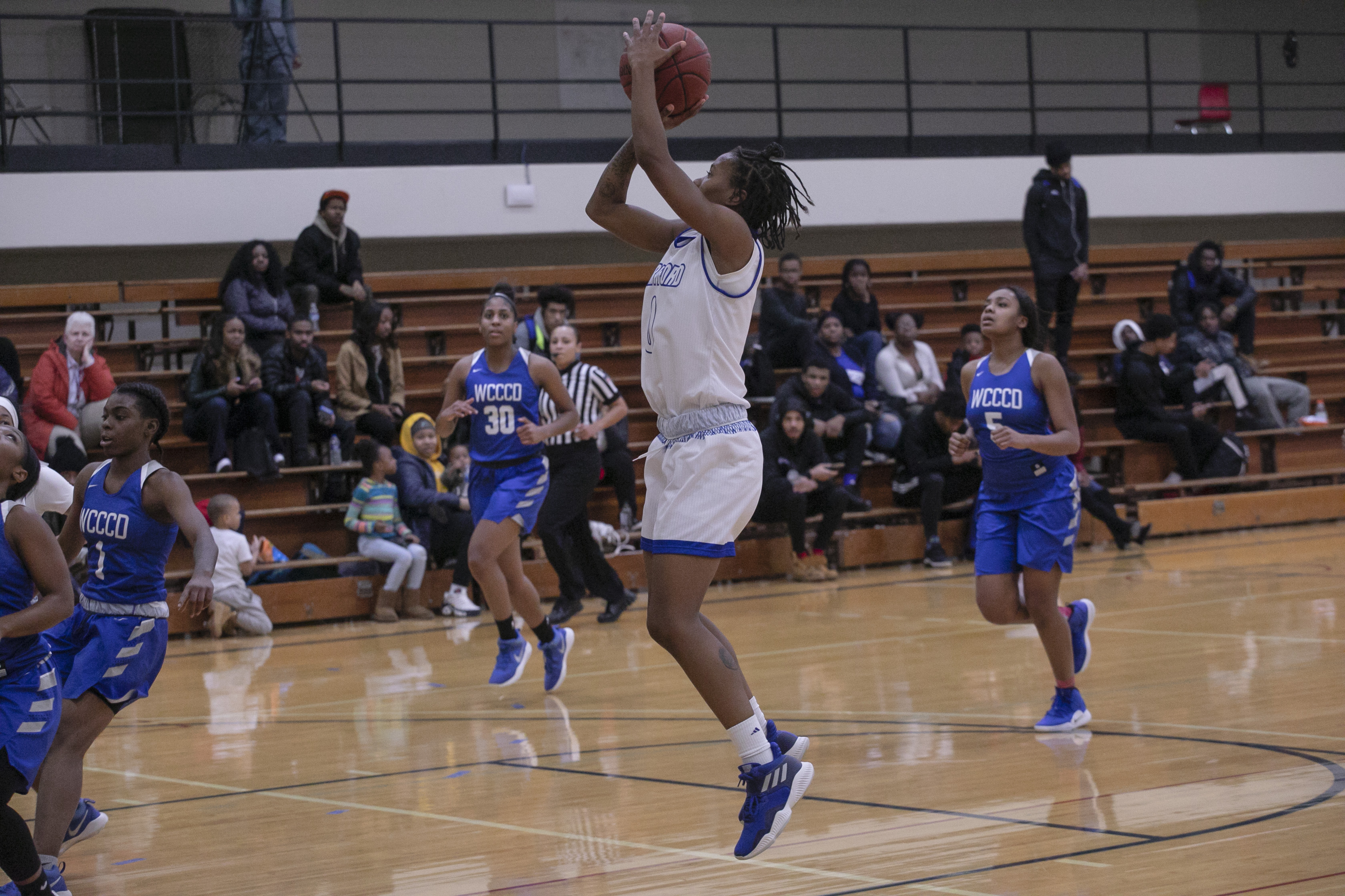 Mariah Mitchell Henry Ford College Women's Basketball. Photo by Joshua Tufts