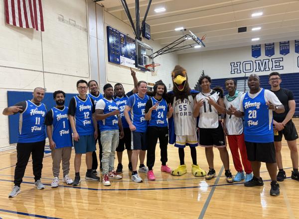 Student vs Staff Basketball Tournament group photo by Aiden Rush